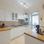 - Garden - Free Parking & Ac