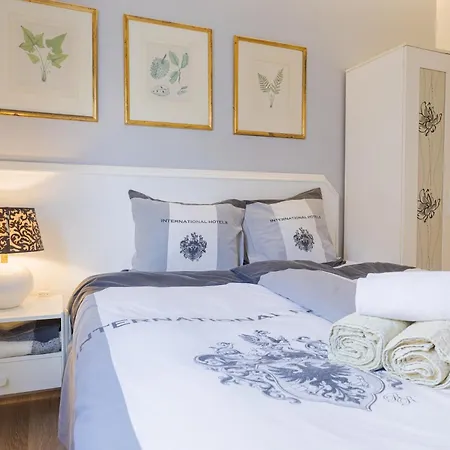 - Garden - Free Parking & Ac *