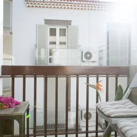 - Garden - Free Parking & Ac דירה פונשל