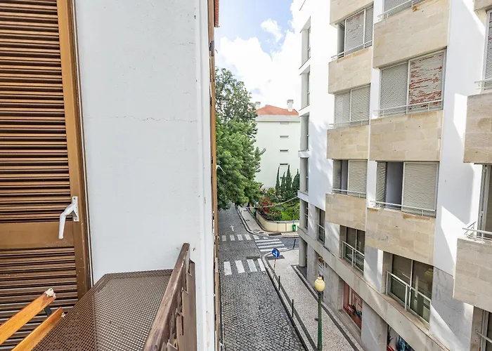 公寓 - Garden - Free Parking & Ac