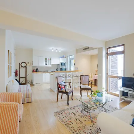 - Garden - Free Parking & Ac